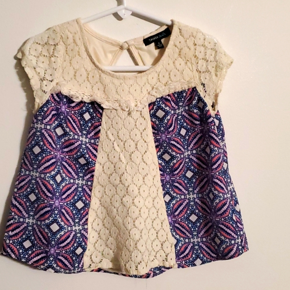 Adorable TAKARA girls shirt